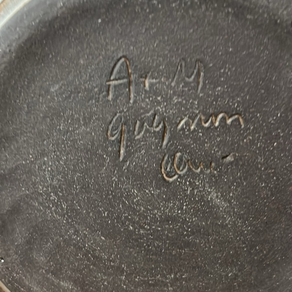 Ceramic Vase - Picture 5 of 8